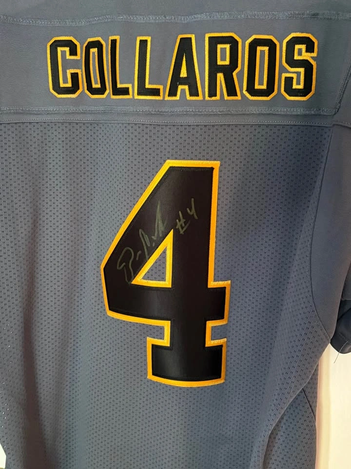 Signed Zach Collaros Hamilton Tiger-Cats Jersey (2XL) - photo 2