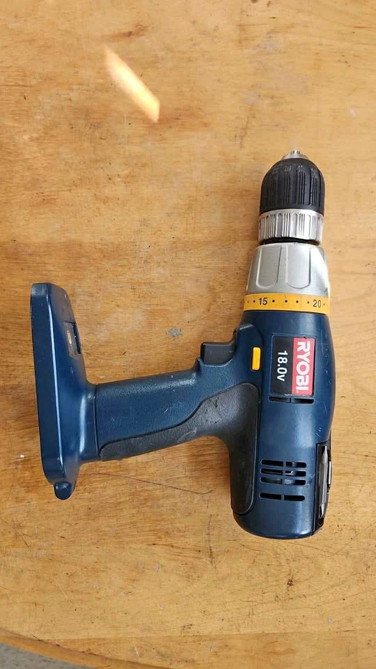 Ryobi 18v Drill