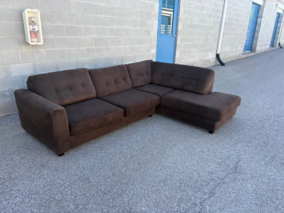 Brown Sectional Sofa with Chaise - Free Delivery - photo 3