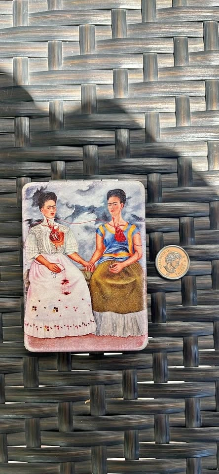 Frida Kayla Pocket Mirror Compact