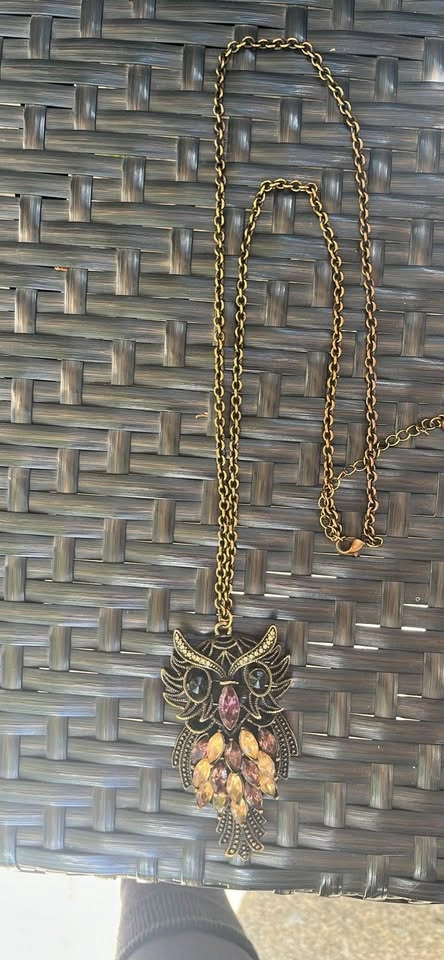 Vintage Y2K Crystal Owl Necklace - photo 2