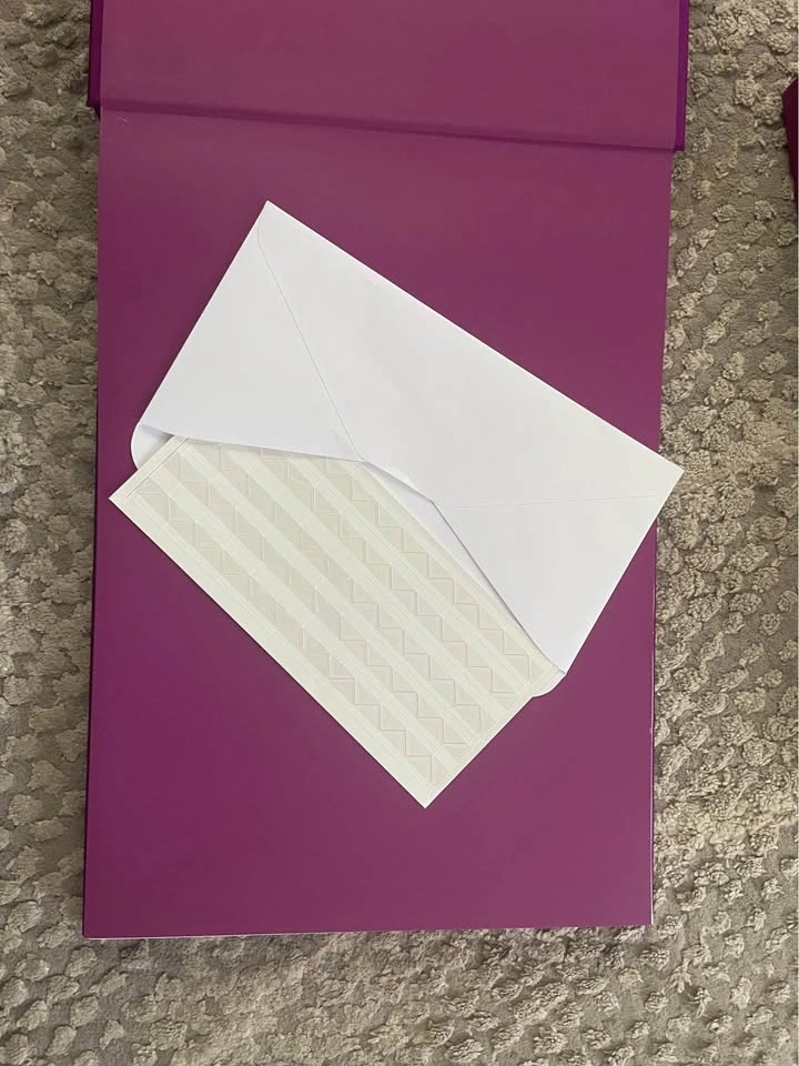 Debenhams Photo Album, scrapbook, art portfolio, Magenta Purple - photo 3