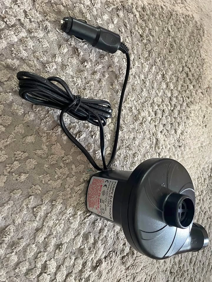 12V Electric Air Pump HT-196A Car Plug