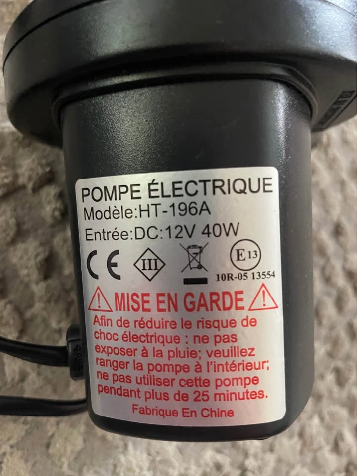 12V Electric Air Pump HT-196A Car Plug - photo 2