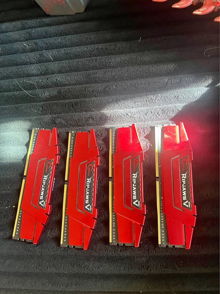 G.Skill Ripjaws DDR4-3200