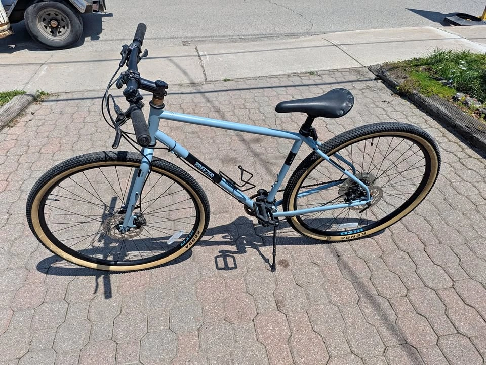 Breezer Radar Cafe Bike Bicycle Small 48cm Shimano Deore 10 Spee