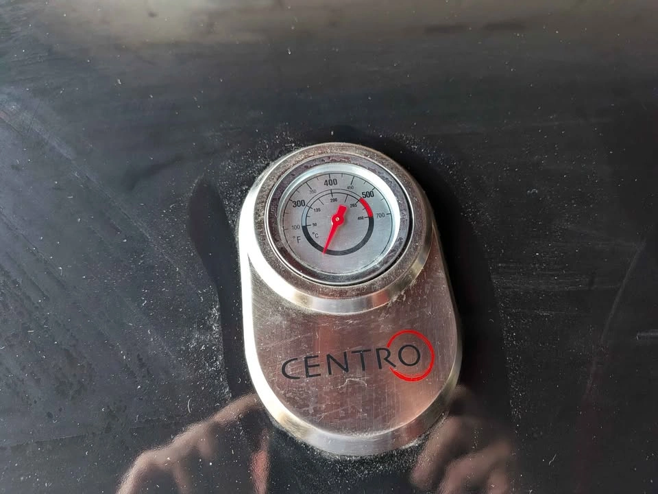 BRAND NEW Centro 3500 Gas BBQ - photo 4