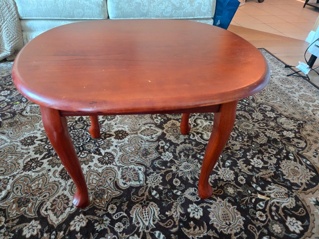 Mahogany Convenience Concepts Oval Coffee Table