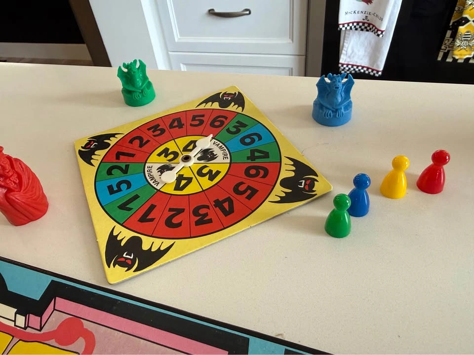 Vintage 1978 Dracula Game by Waddingtons House of Games - photo 5