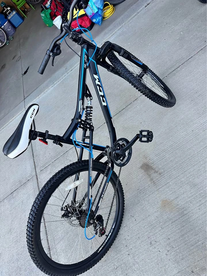 CCM SL 2.0 Full Suspension Mountain Bike