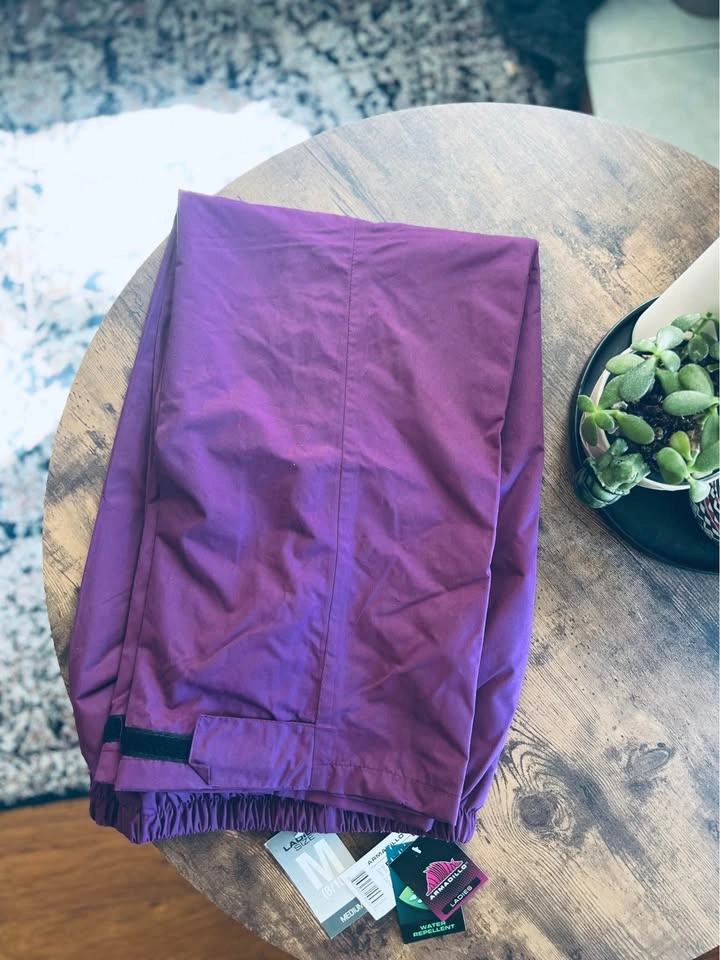 Armadillo Ladies Purple Snow Pants Size M (8/10) NWT - photo 3