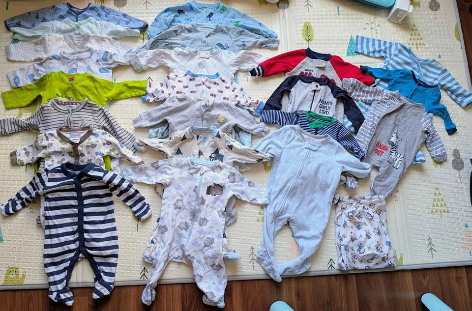Newborn NB & 0-3 Month Baby Boy Clothes Lot (120+ pcs) - photo 4