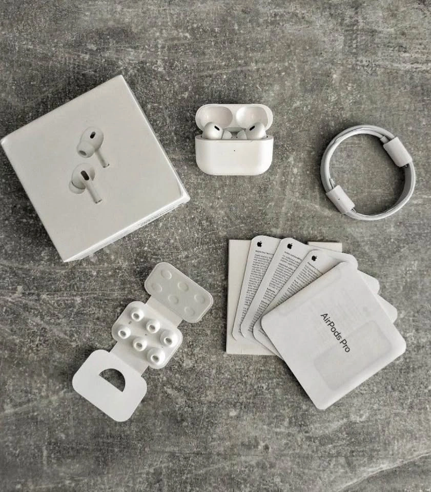 Apple AirPods Pro (2nd Gen) - Brand New - photo 3