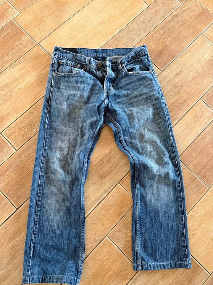 Levi’s 507 Slim Bootcut Jeans
