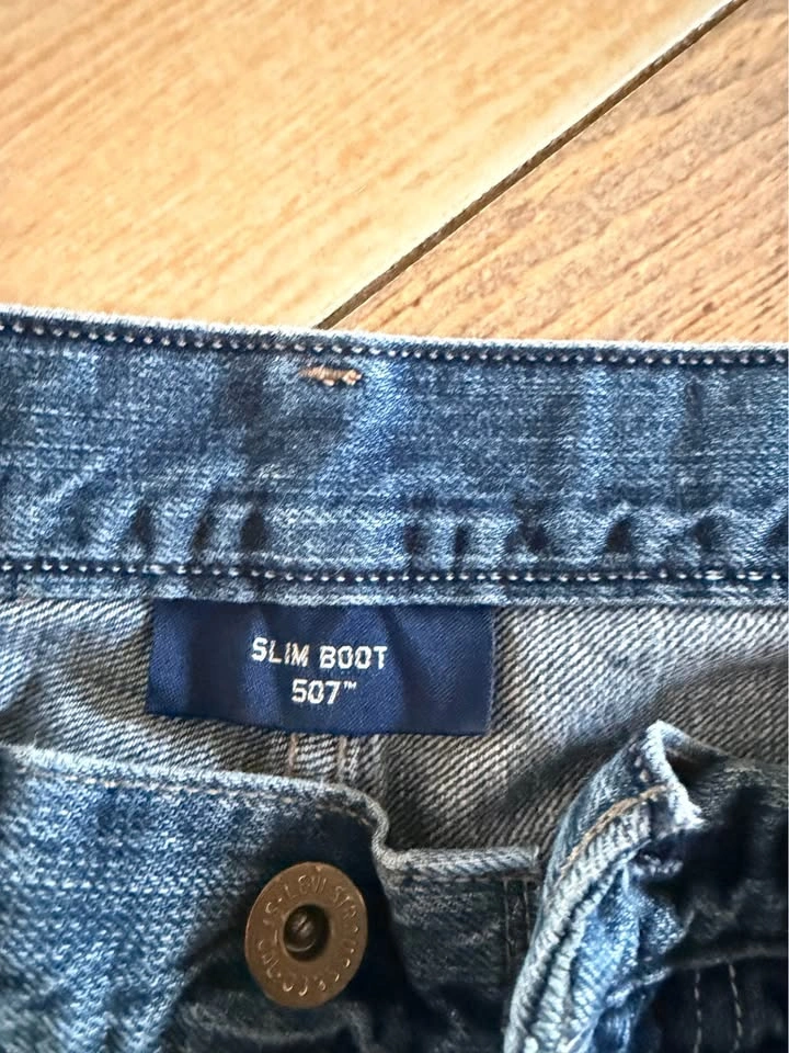 Levi’s 507 Slim Bootcut Jeans - photo 2