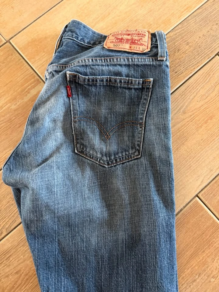 Levi’s 507 Slim Bootcut Jeans - photo 4