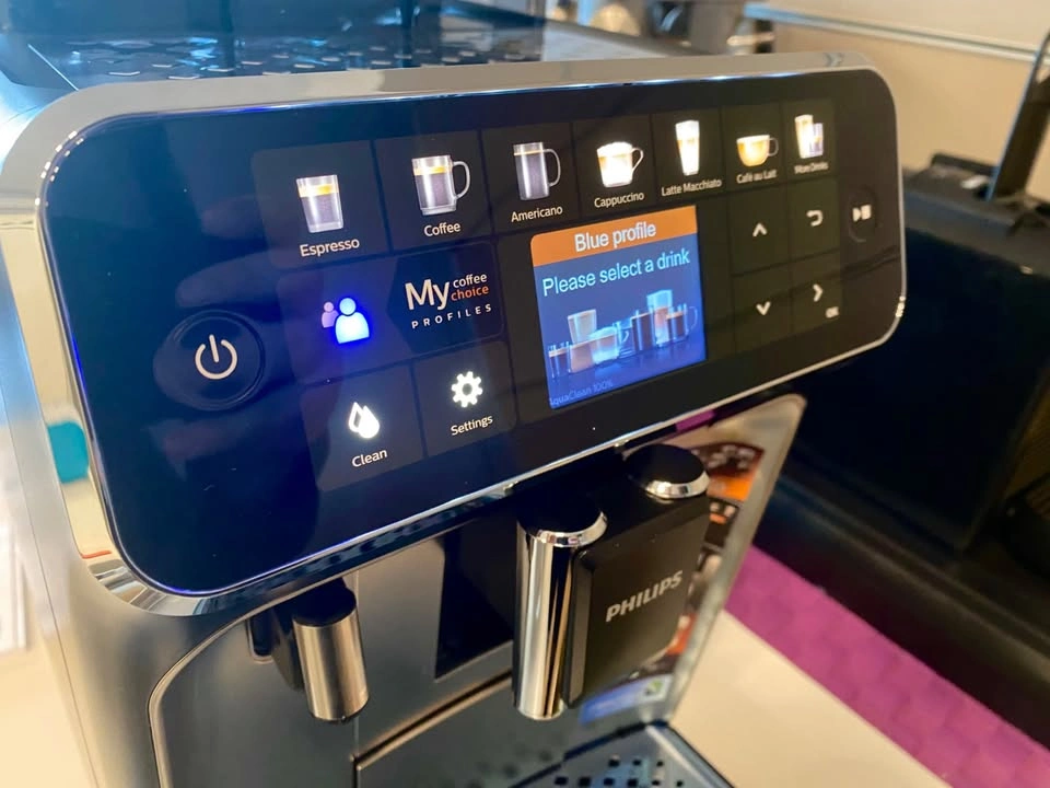 Philips 5400 Series w/ LatteGo Espresso Machine - photo 2