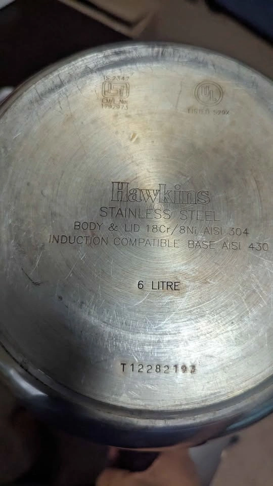 Hawkins Stainless Steel Pressure Cooker 6 Litre - photo 4