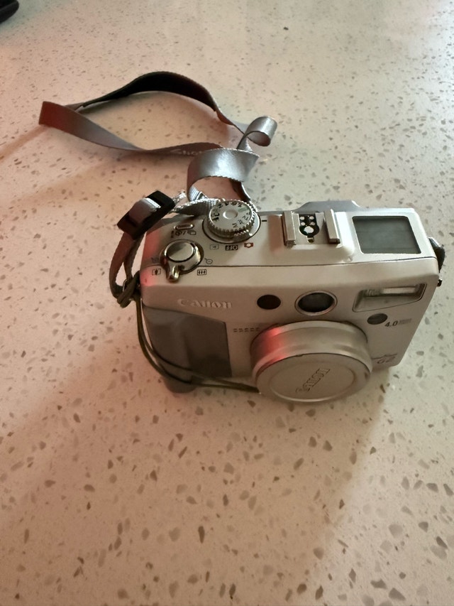 Canon Powershot G2 Camera - photo 2