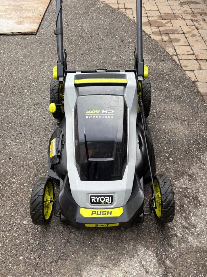 Ryobi 40V Lawnmower - photo 2