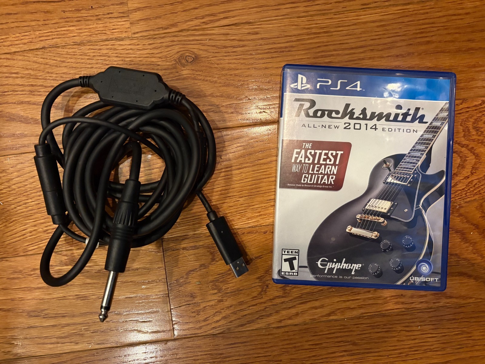 Rocksmith 2014 Edition PS4 + Real Tone Cable