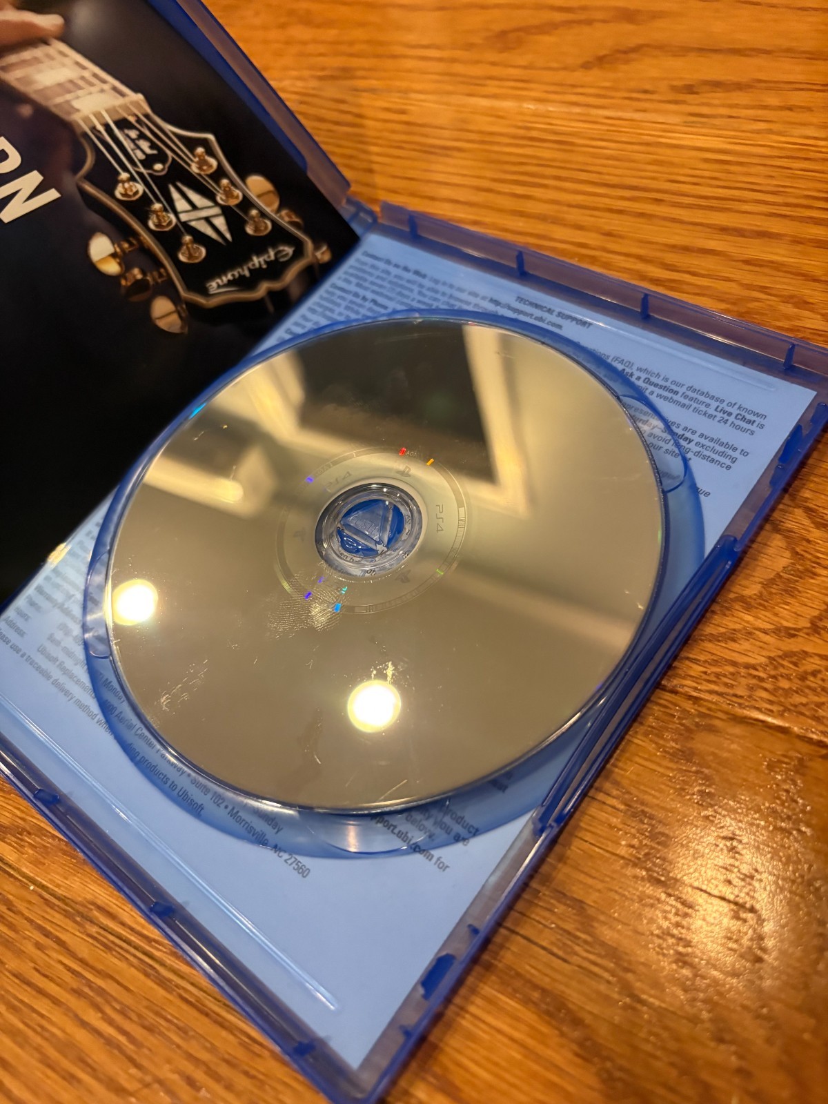 Rocksmith 2014 Edition PS4 + Real Tone Cable - photo 3