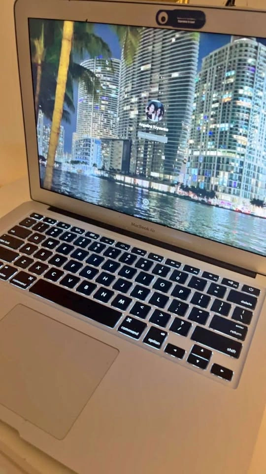 Apple MacBook Air