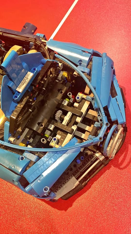 Bugatti Lego Technic (Built, No Box)