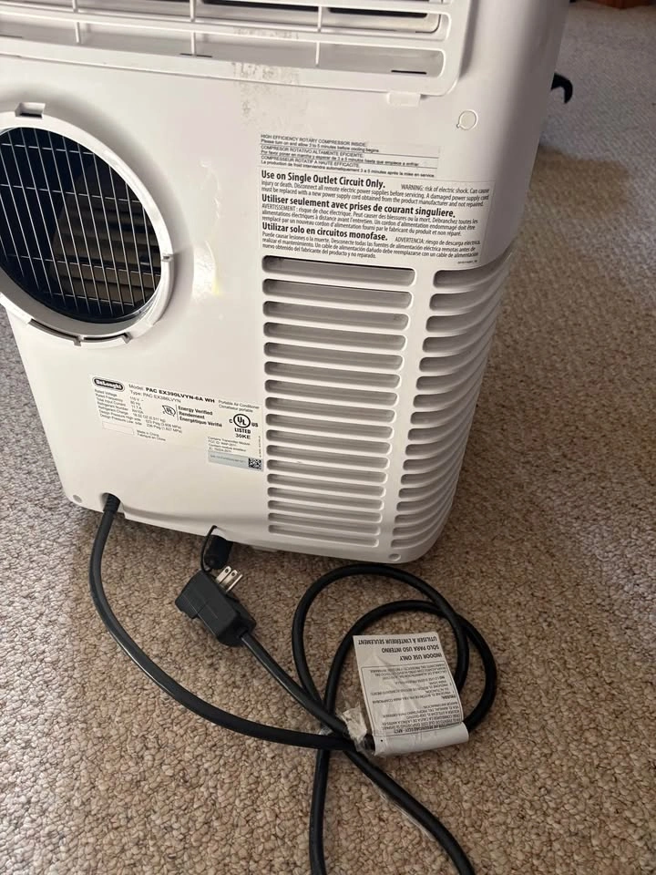 Portable DeLonghi Air Conditioner + Dehumidifier - photo 4