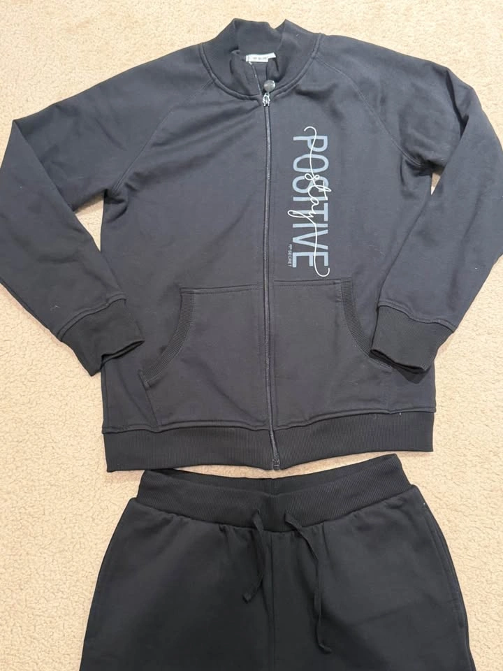 Women's Winter Tracksuit Set - Zipper Jacket & Pants - photo 3