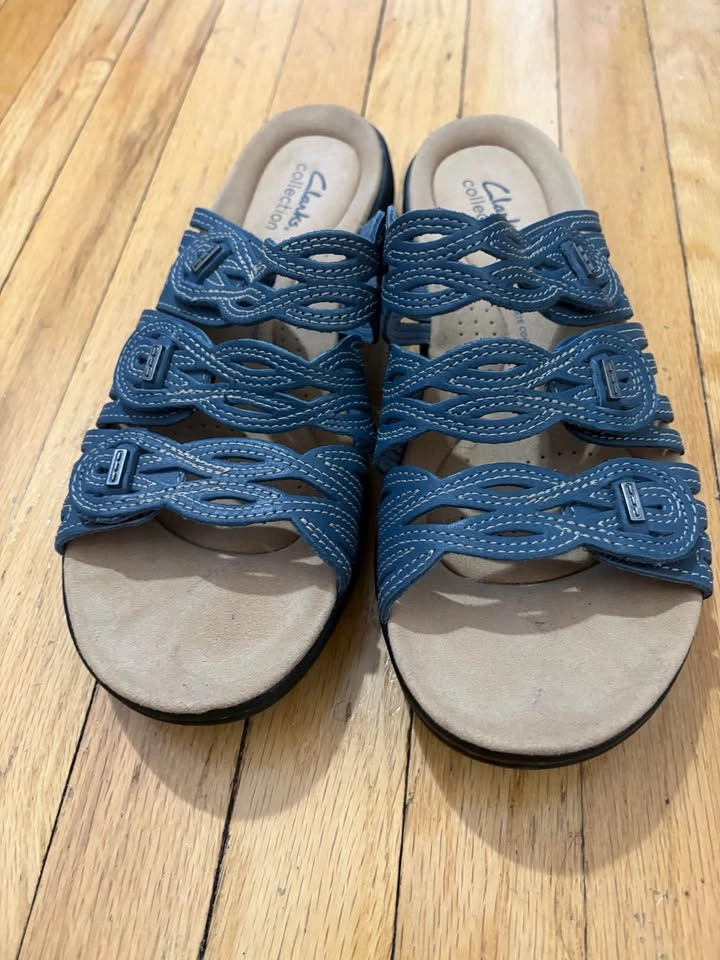 Clarks Women’s Laurieann Ruby Flat Sandals - photo 2