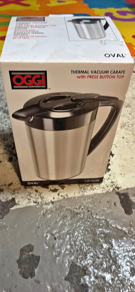 Coffee or tea carafe