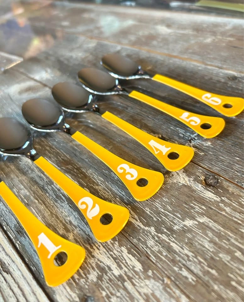 Vintage WMF Happy Life 24pc Mid Century Camping Cutlery Set - photo 2