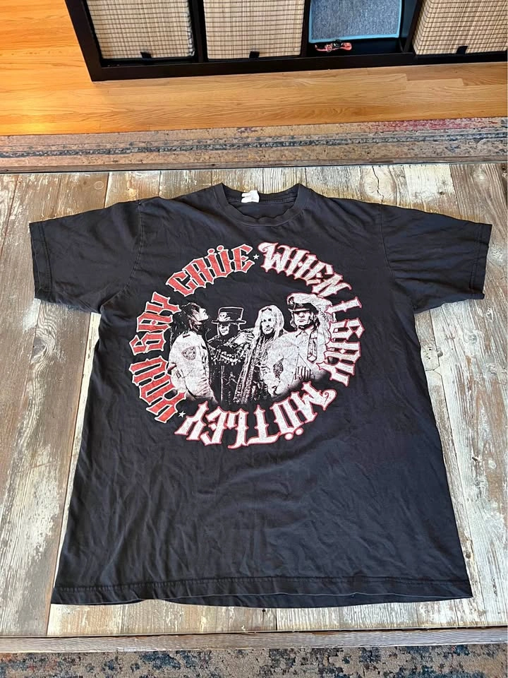 Motley Crue T-shirt "When I Say Motley... You Say Crue!" Mens L