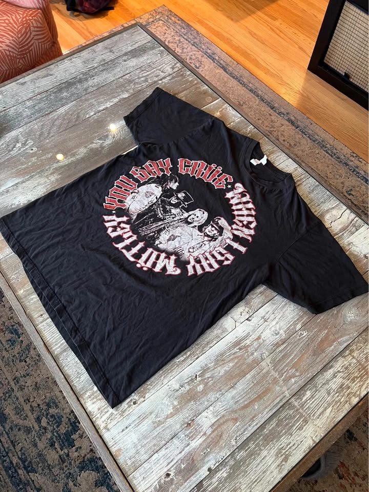 Motley Crue T-shirt "When I Say Motley... You Say Crue!" Mens L - photo 2