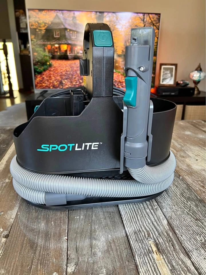 Kenmore KW2001 SpotLite Portable Carpet Spot Cleaner & Pet Stain