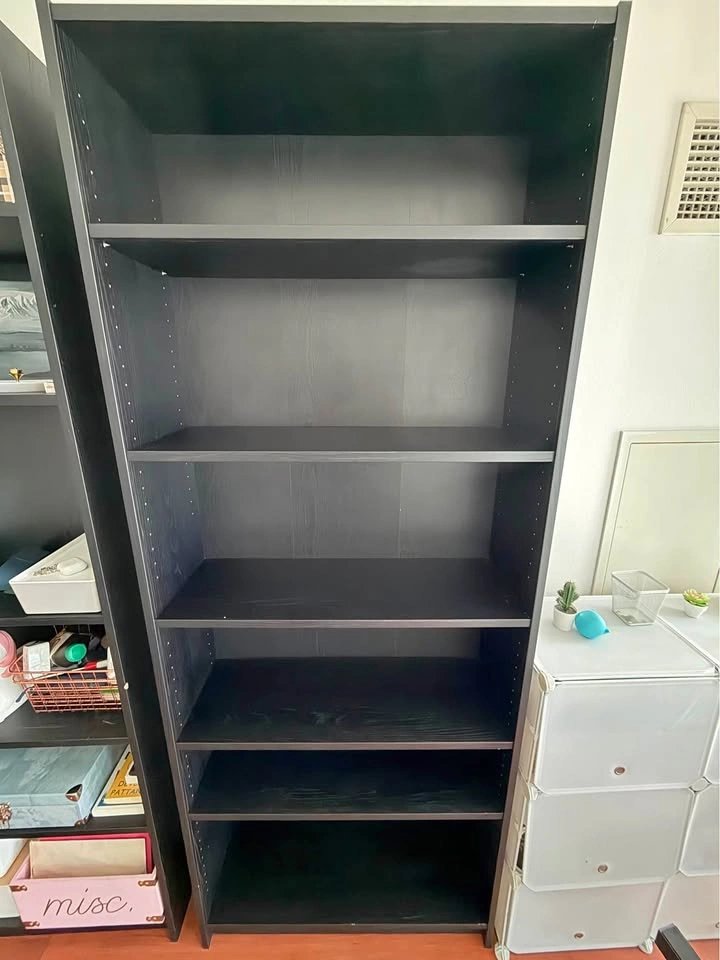 IKEA Billy bookshelf - Dark Brown