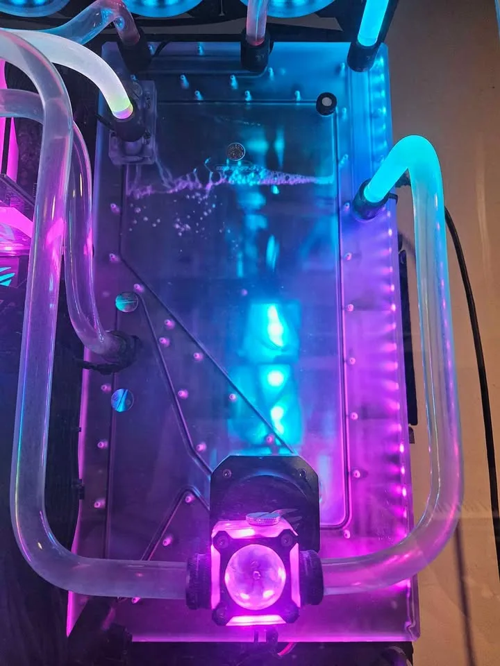 OVERCLOCK READY Custom Gaming PC image indicator(2)