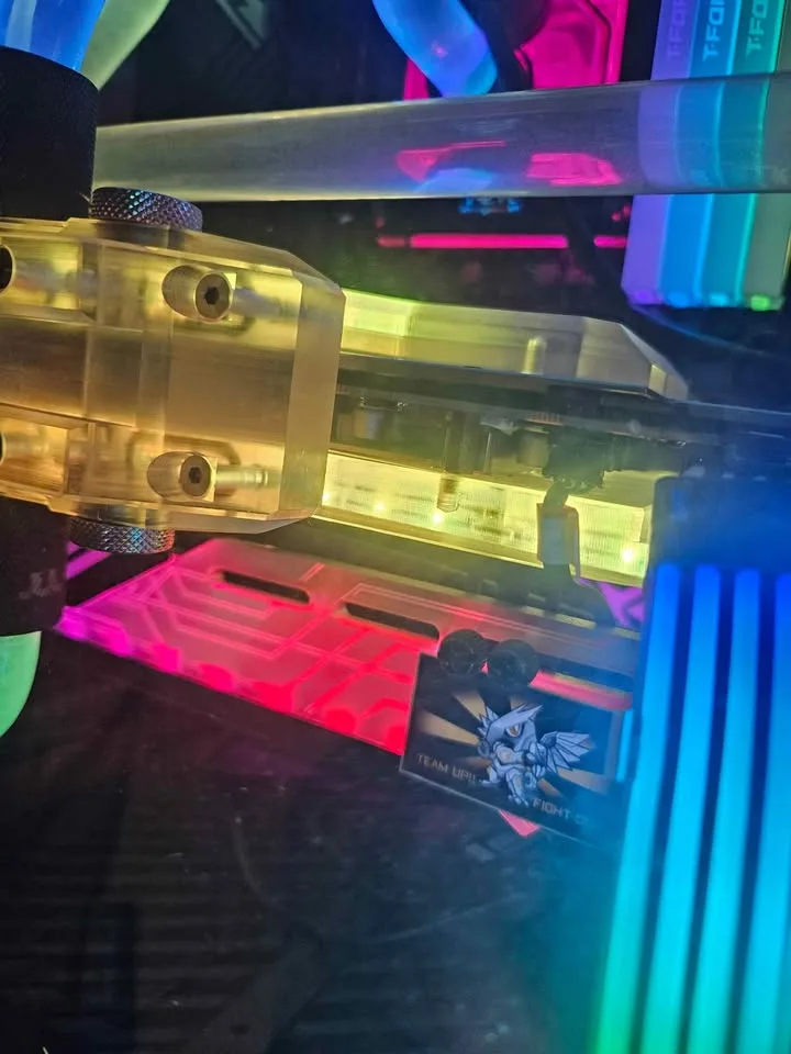 OVERCLOCK READY Custom Gaming PC image indicator(7)