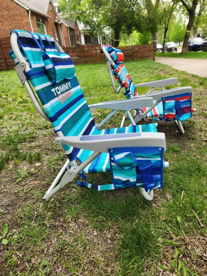 Tommy Bahama Backpack Beach Chairs (2) - photo 2