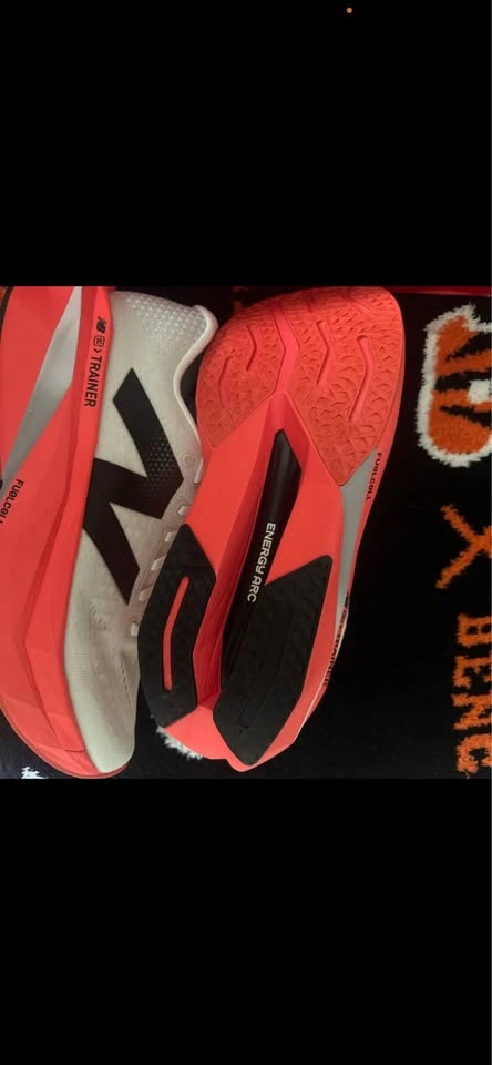 New Balance Men's FuelCell SuperComp Trainer V3, Size 12 Wide - photo 2