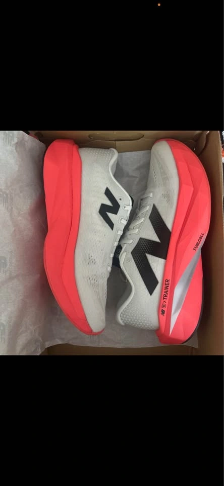 New Balance Men's FuelCell SuperComp Trainer V3, Size 12 Wide - photo 4