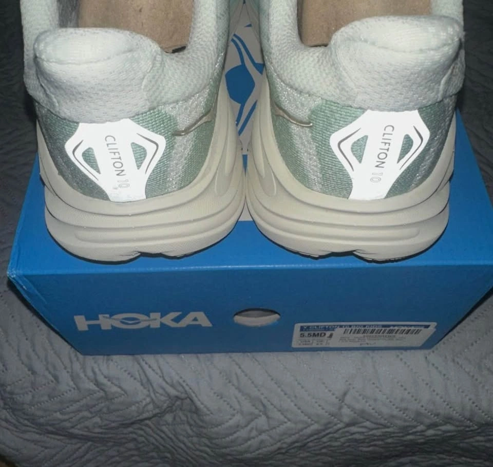 Hoka One One Clifton 10 Sea Glass & Jade Women's Size 7 / Youth - photo 3