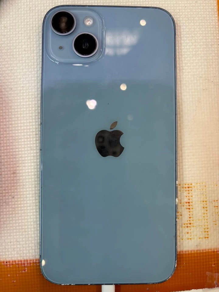 Used iPhone 14 plus blue 128GB - photo 2