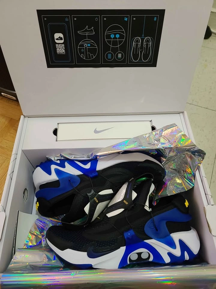 Nike Adapt Huarache - photo 4