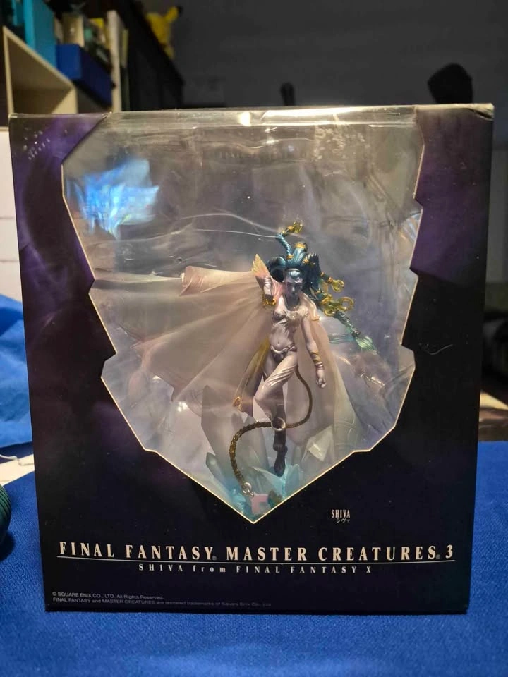Vintage Final Fantasy X Shiva & Anime Master Figures - photo 2