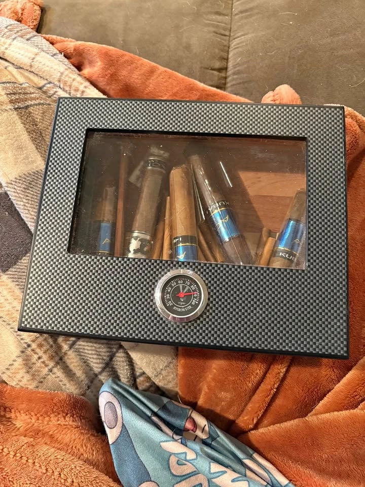 Humidor for cigars