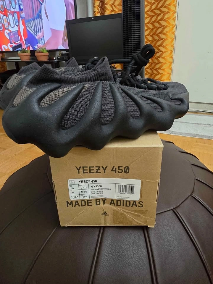 Yeezy 450 Utility Black - photo 2