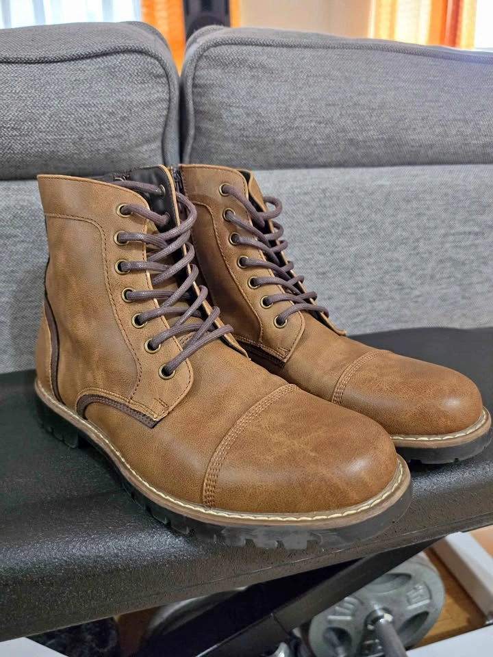 1670 boots