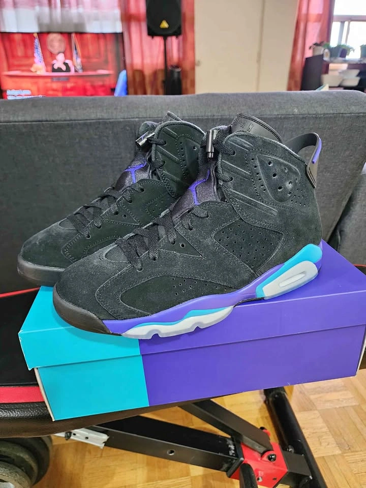 Jordan 6 aqua
